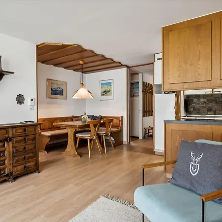 Appartamento Nr-63 Haus Ladina By Interhome