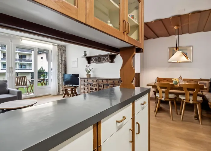 아파트 Nr-63 Haus Ladina By Interhome